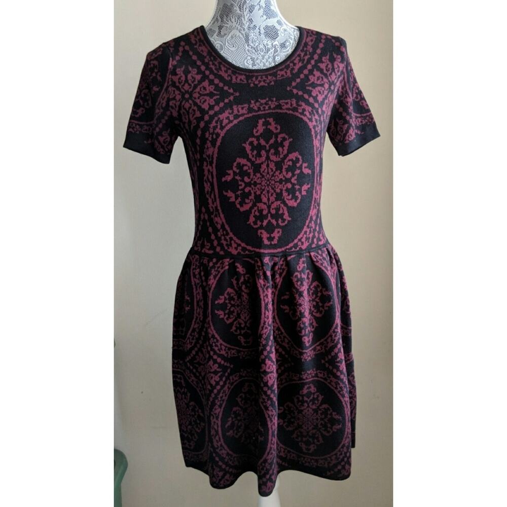 Romeo & Juliet Couture Sweater Dress - Sz M - NWT